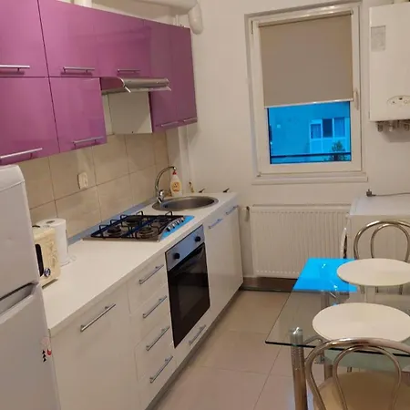 Apartment One-bedroom With Balcony *